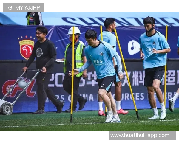 深圳新鹏城宣布中超收官战门票全场仅售60元今日18点正式开售