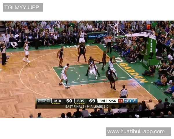 热火全队齐发力12人轮番得分8人双位数表现展现团队实力