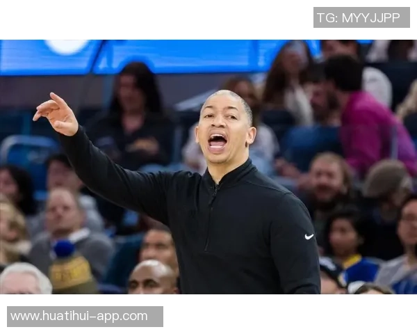 小卡何时能有效防守对手箭头卢指导表示需等他完全恢复健康